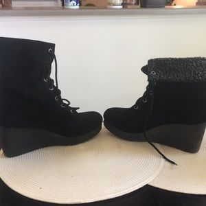 Bamboo Women’s wedge boots